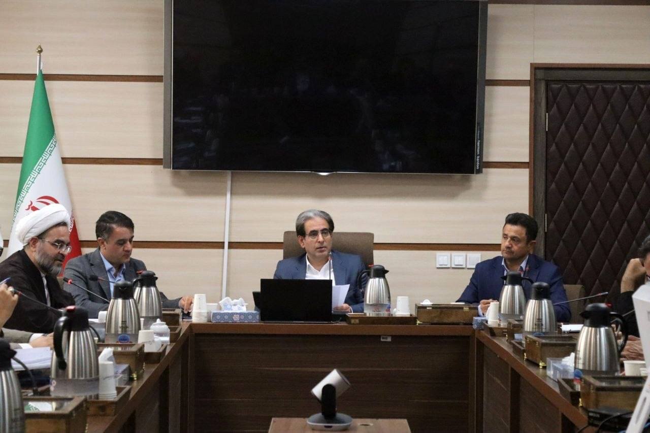 تحلیل خبر: محمدزاده: گفت‌وگو با دانشجویان راه شناخت دقیق‌تر دغدغه‌هاست | مهر - کد 8ec8