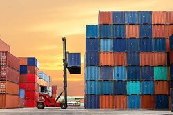 ضرورت تفکیک تولید و صادرات؛ تولیدکننده نباید درگیر بازارسازی شود