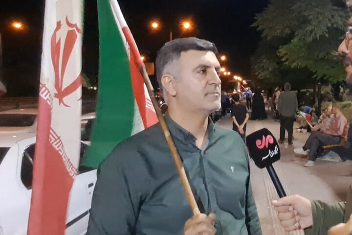 ۲۰۰ شب و یک پرچم؛ شیراز ایستاده پای وطن چون سروی استوار