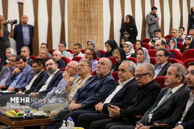 افتتاحیه بیست‌وششمین کنگره بین‌المللی پزشکی هسته‌ای ایران در تبریز