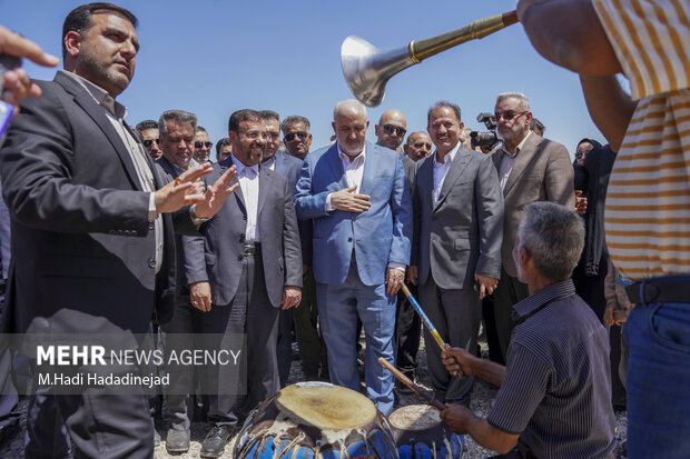 سفر وزیر نیرو به فارس