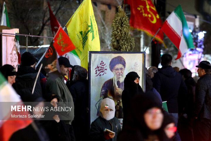 شهرکردی‌ها پای پرچم ایران؛ عشق به وطن تاریخ انقضا ندارد