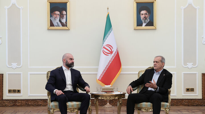 Iran ready to resolve issues with neighbors through diplomacy