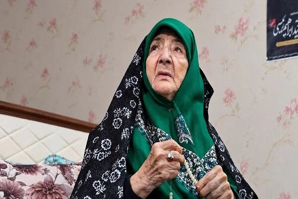 درگذشت مادر شهید رئیسی تکذیب شد