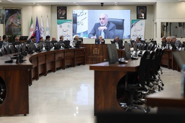 نمی‌توان بازار دارو را با تأخیر در پرداخت‌های بیمه‌ای اداره کرد
