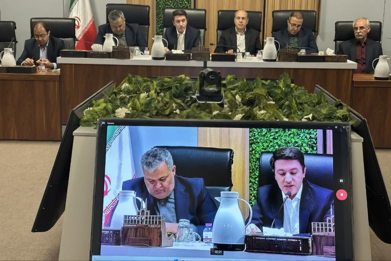 گزارش تحلیلی: یزد در بهره‌وری زیرساخت‌های ثبتی در کشور پیشرو است | مهر - کد 5597