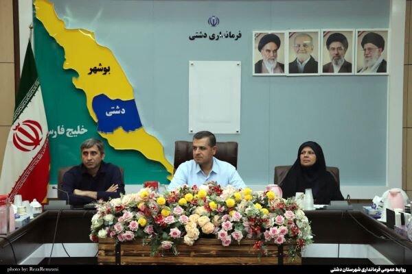 کشاورز ایمنی مسیرهای مدارس دشتی در اولویت قرار بگیرد