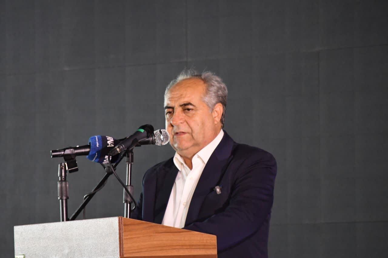 بررسی جامع: سرمست: زنجیره ارزش انگور ملکان باید تکمیل و صادرات آن تقویت شود | مهر - کد bc79