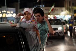 جوانان و نوجوانان زنجانی از حماسه ۲۰۰ شب حضور در میدان می گویند