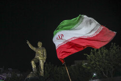 رونمایی از تندیس شهید سردار حاجی‌زاده در میدان ابوذر
