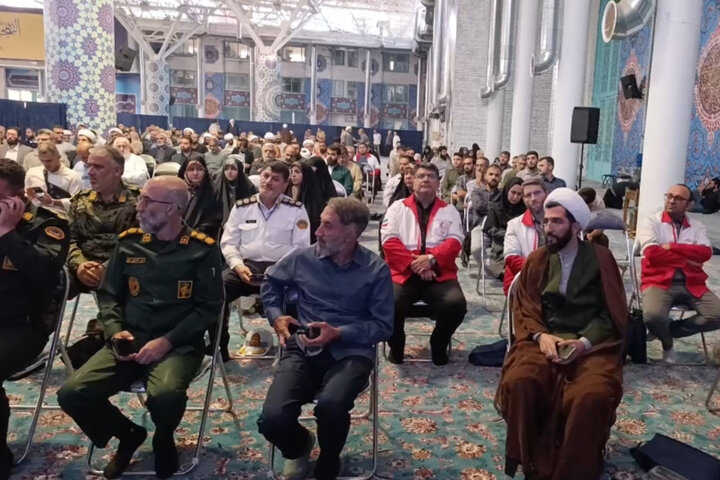 خادمان تجمعات مردمی کرج پای کار ایران تجلیل شدند