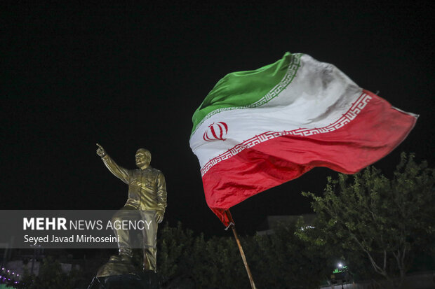 رونمایی از تندیس شهید سردار حاجی‌زاده در میدان ابوذر