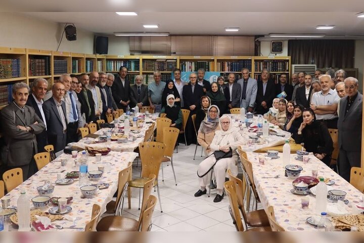 «لعلِ پیوندگر» واکاوی تمدن ایران در یادبود سید جلال حسینی بدخشانی «لعلِ پیوندگر» واکاوی تمدن ایران در یادبود سید جلال حسینی بدخشانی