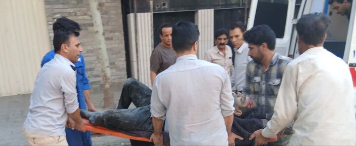 مصدومیت کارگر ساختمانی در حادثه سقوط به چاهک آسانسور در خرمآباد