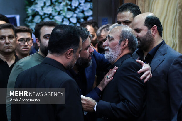 مراسم ترحیم فرزند لطف ا... فروزنده