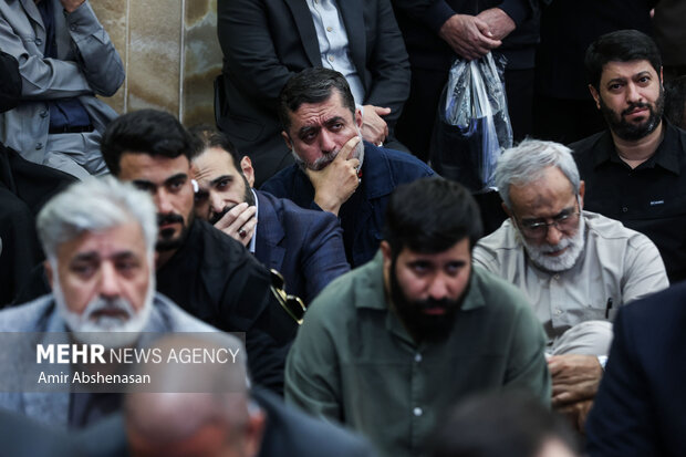 مراسم ترحیم فرزند لطف ا... فروزنده