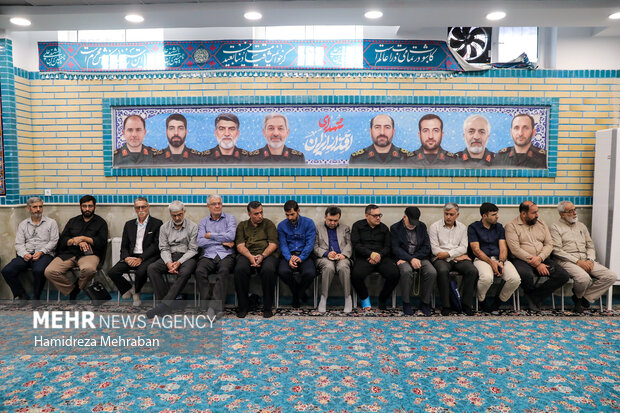 گرامیداشت سردار <a href='https://sayeb.ir/tag/%d8%b1%d8%b6%d8%a7-%d8%b3%d8%b1%d8%a7%d8%ac'></div>رضا سراج</a>