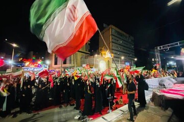 فریاد مردم مبعوث شده کرمان: در مقابل دشمن کوتاه نمی آییم