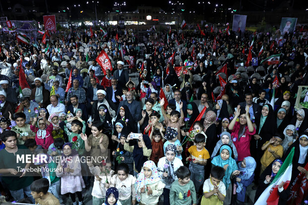 ۲۰۱ شب خونخواهی امام شهید در همدان