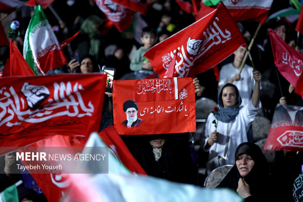 ۲۰۱ شب خونخواهی امام شهید در همدان