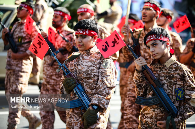 رزمایش جان‌فدایان ایران