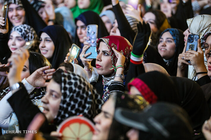 Tehran: 200th Night of Public Gatherings at Enghelab Square