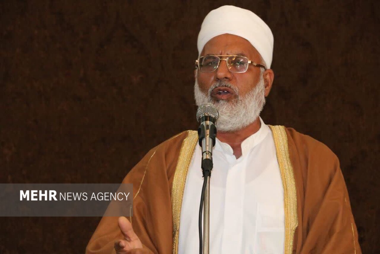 تأکید امام جمعه موقت اهل‌سنت کنگان بر آمادگی برای بازگشایی مدارس