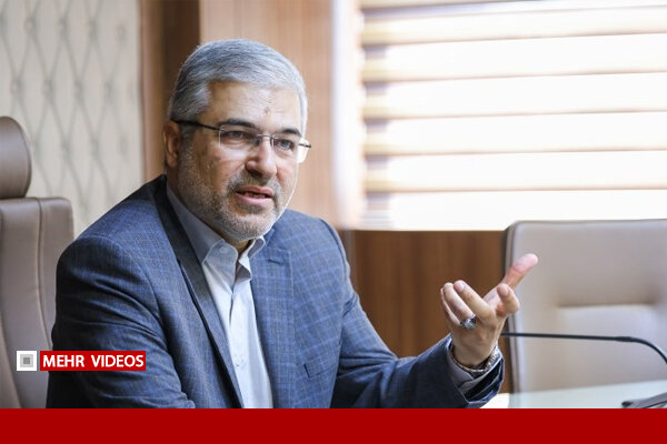 فلسفی: در جنگ اقتصادی باید به دشمن ضربه بزنیم فلسفی: در جنگ اقتصادی باید به دشمن ضربه بزنیم