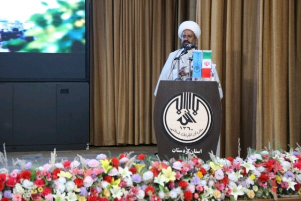 رازیانی: «مهمانی امت احمد» از کردستان به ۲۳ استان کشور رسید