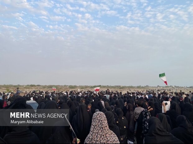 درست بخوانید؛ آمریکا همیشه غیرنظامیان را هدف قرار میدهد!