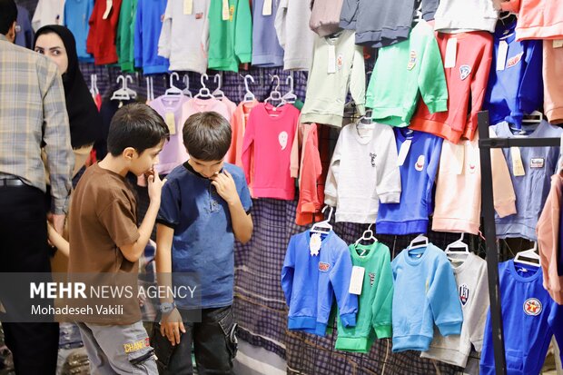 حال و هوای بازار زاهدان در آستانه سال تحصیلی جدید