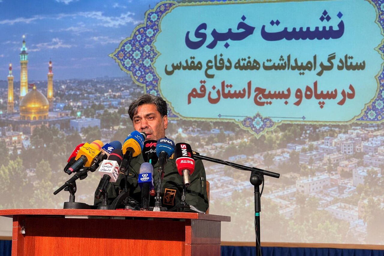 فلاح: ۱۷۰۰ برنامه در هفته دفاع مقدس قم می‌شود