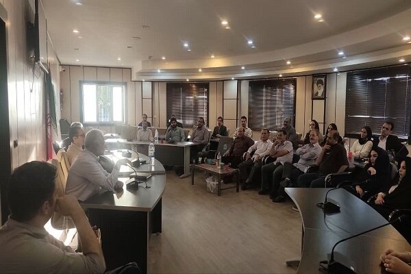 بزرگداشت شهریار در محفل شعر «مِهر» بروجرد برگزار میشود بزرگداشت شهریار در محفل شعر «مِهر» بروجرد برگزار میشود