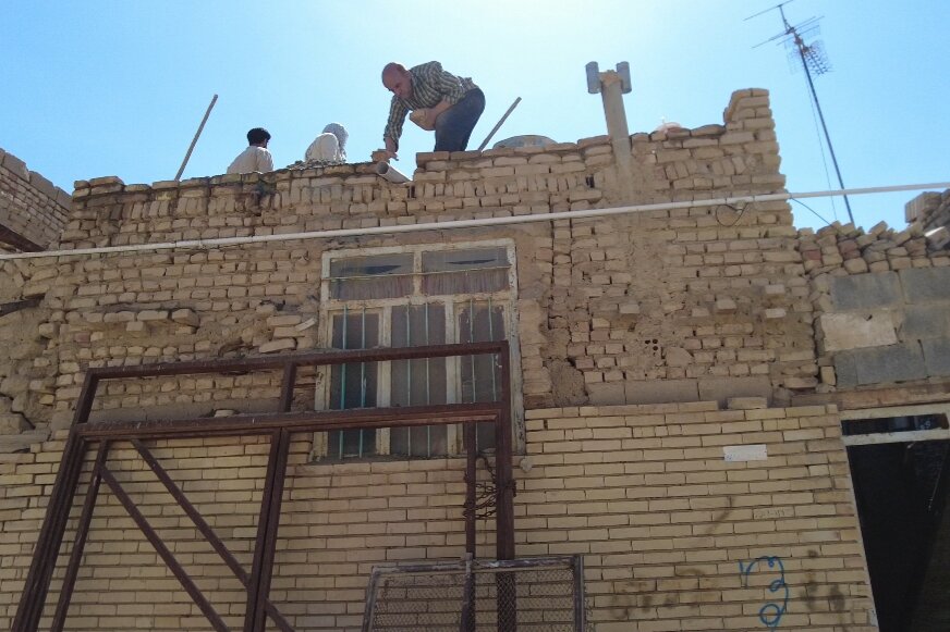 خدمتی از جهادگران فاطمی یزد؛ از واکسیناسیون دام تا تعمیر خانه محرومان