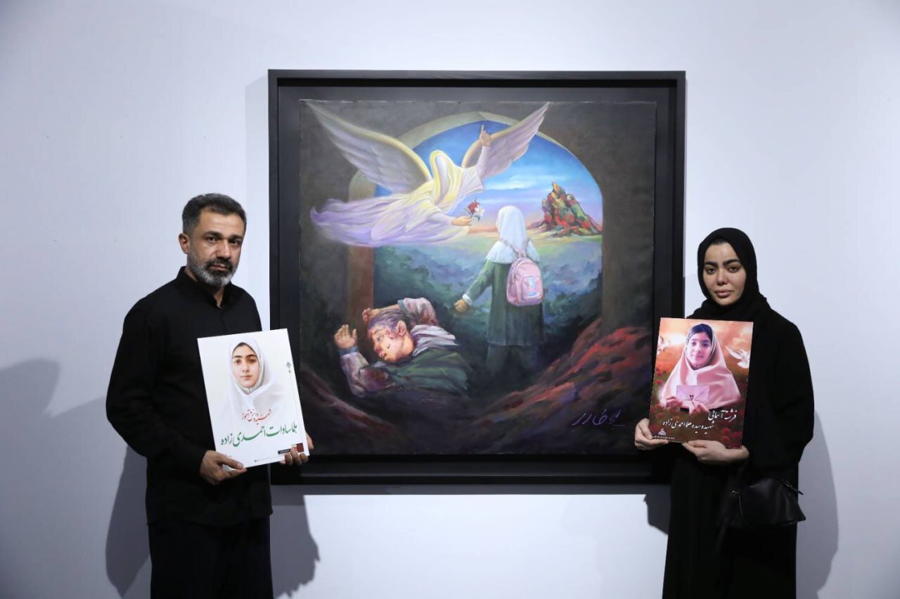 سناتور ژاپنی در جریان یک جنایت قرار گرفت؛ دیدار با خانواده شهید ۱۲ساله