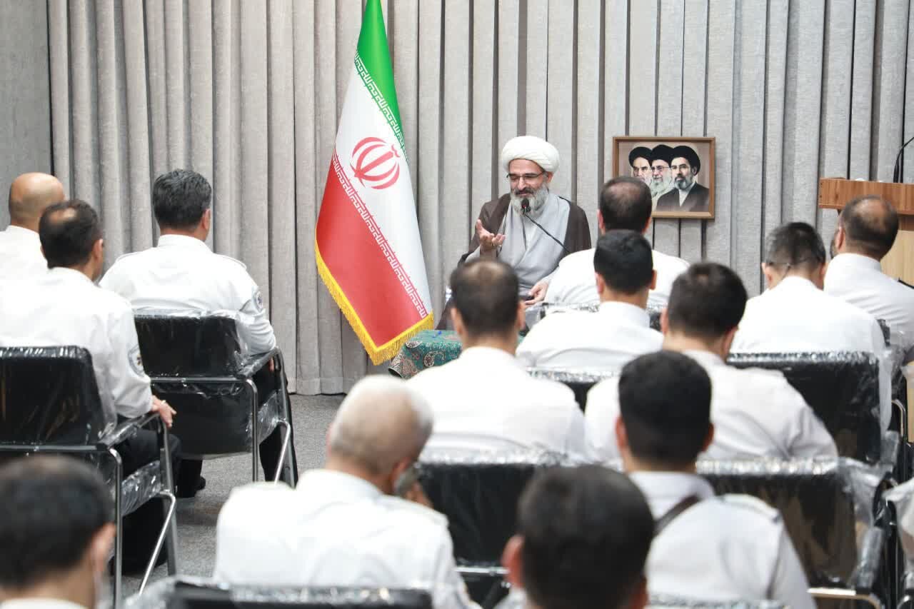 اورژانسی‌ها در خط مقدم مدیریت بحران؛ حلم و خونسردی مورد تاکید است