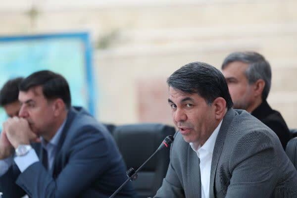 استاندار کرمان: دانش‌آموزان باید آینده خود را در توسعه استان ببینند