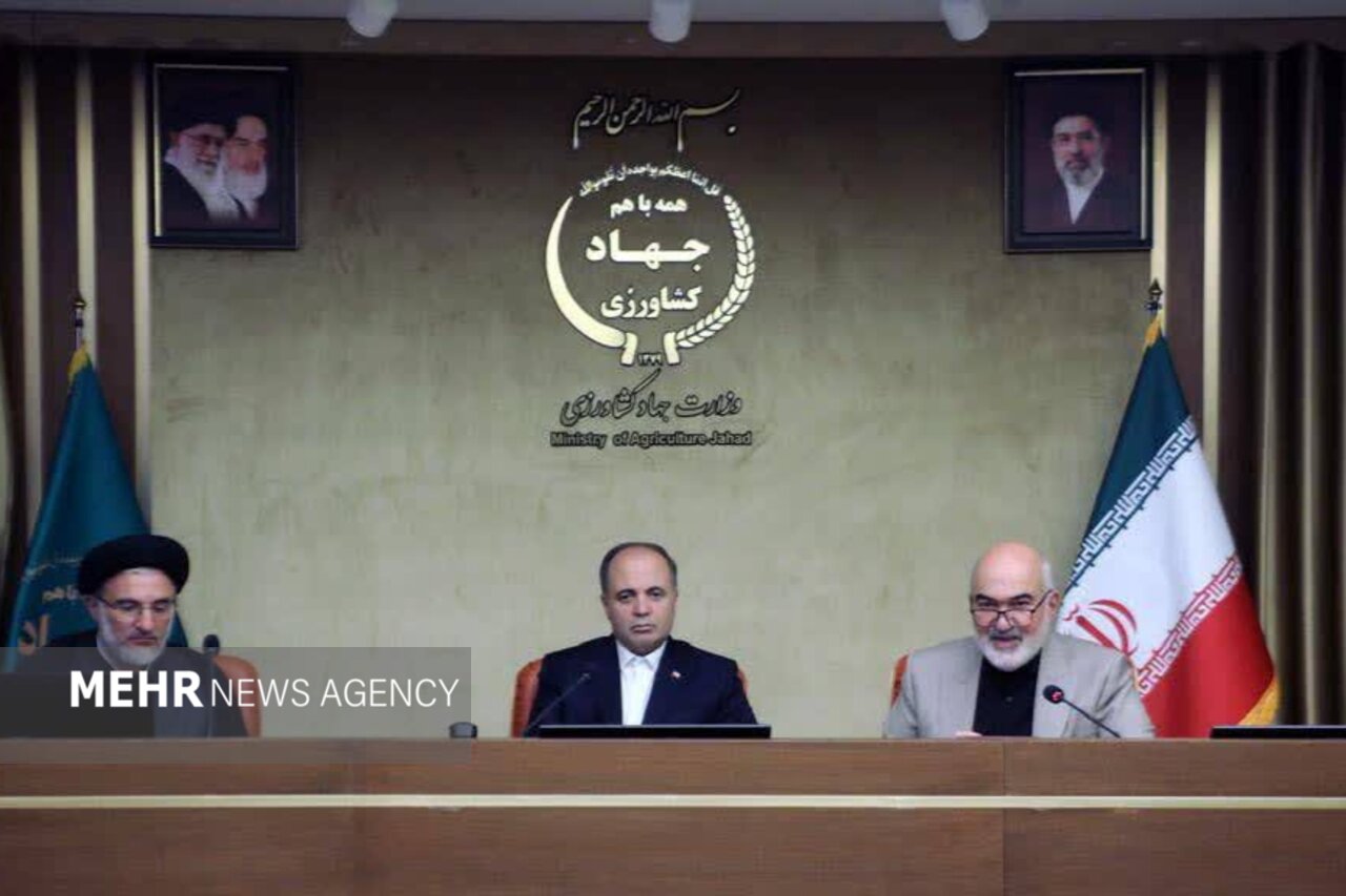 تحلیل بحران: هندیجان ظرفیت تبدیل شدن به شهرک بزرگ آبزی‌پروری را دارد | مهر - کد 9b74