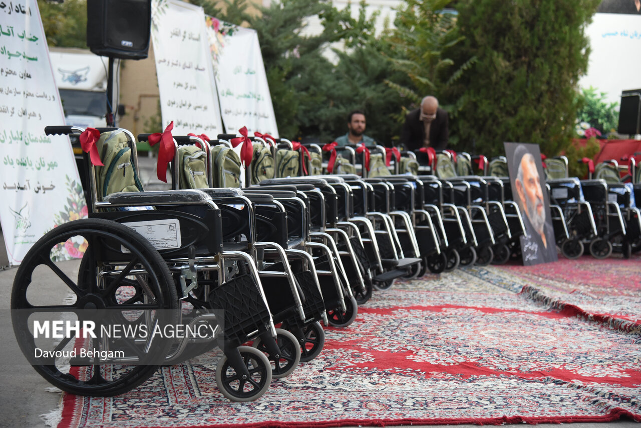 گزارش تحلیلی: اهدا ۳۰۰ دستگاه ویلچیر به توانخواهان بهزیستی خراسان رضوی | مهر - کد c2ec