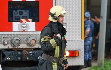 Mayor reports damage at Moscow oil refinery