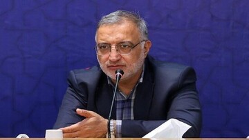 تضرر 18 حافلة مستوردة  أثناء نقلها بحراً إلى إيران جراء هجمات امريكا