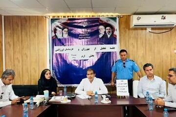 بهورزان و کارکنان اورژانس ۱۱۵ بخش ارم تجلیل شدند