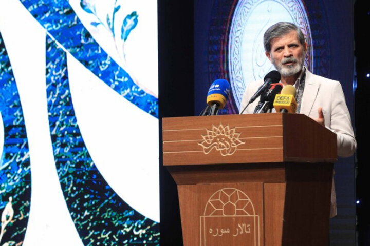 بنیان‌گذار تارنمای گنجور، برگزیده نشان ملی پارسی‌جان شد
