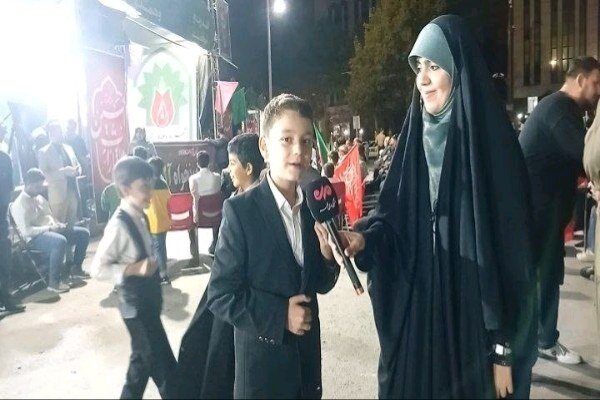 روایت مهر از اجتماع شبانه مردم سنندج در حمایت از انقلاب اسلامی ایران