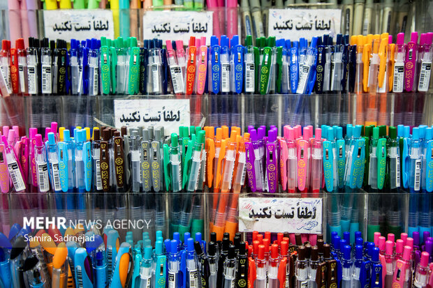 بازار لوازمالتحریر در آستانه سال تحصیلی ۱۴۰۵