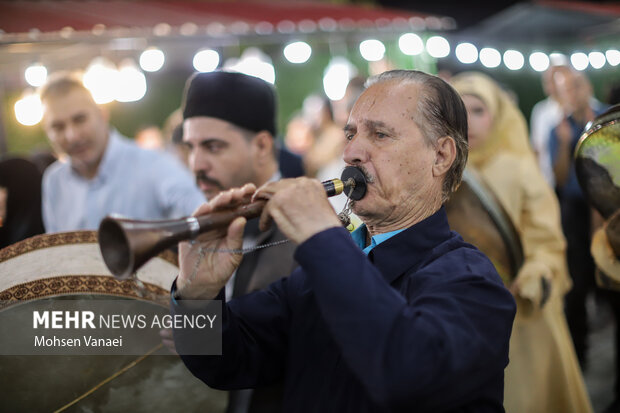 جشنواره گلاب‌گیری و صنایع دستی