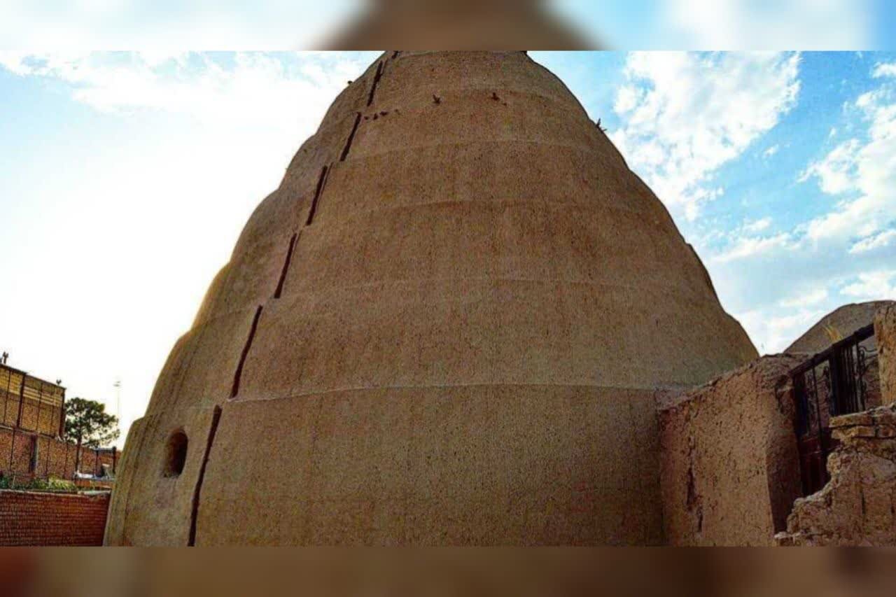 ۱۴ اثر تاریخی خلیل‌آباد در فهرست آثار ملی ثبت شده است