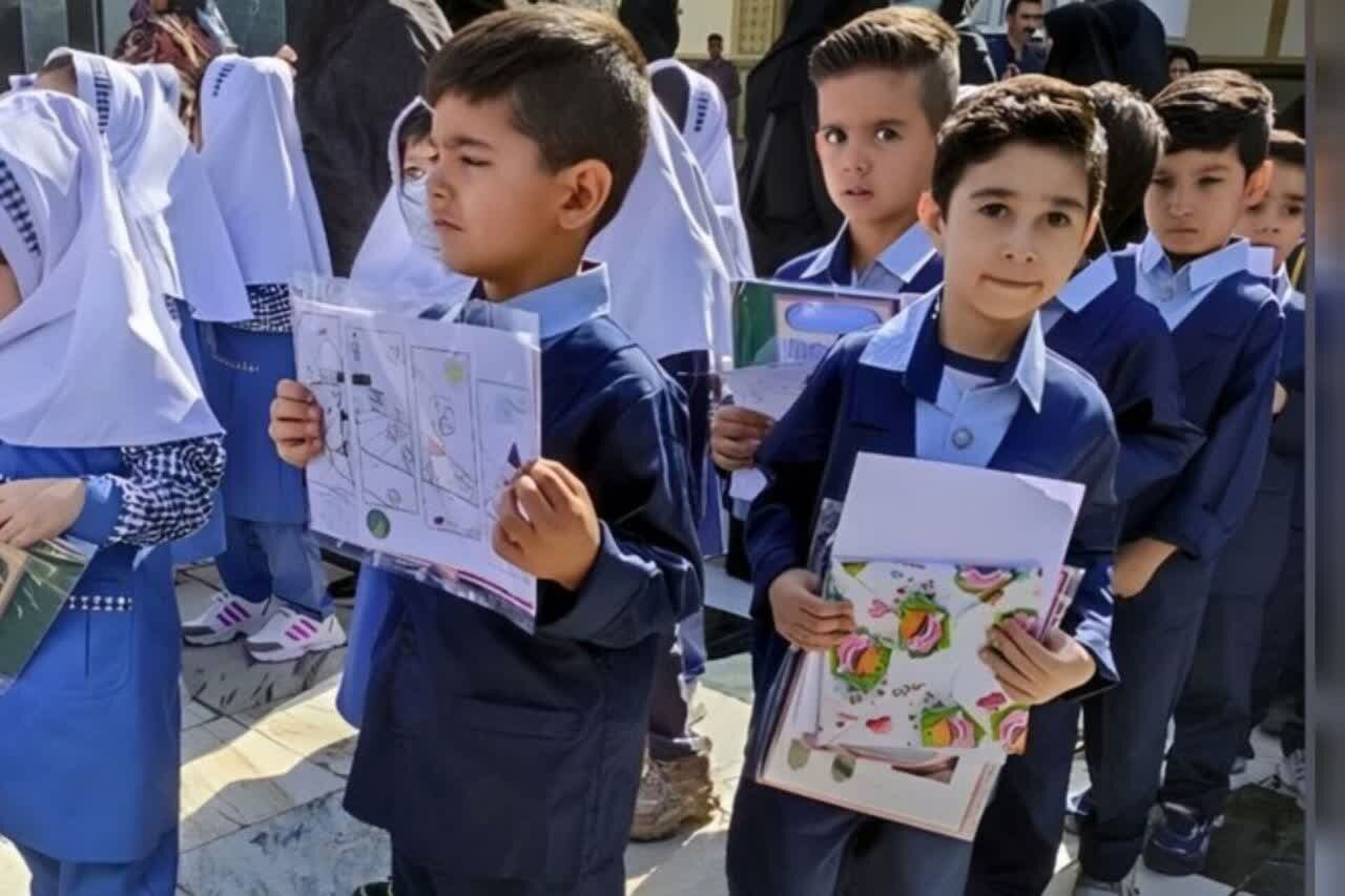بررسی جامع: جشن شکوفه ها با حضور ۲۵۰ دانش آموز مشهدی در حرم رضوی برگزار می شود | مهر - کد 3342