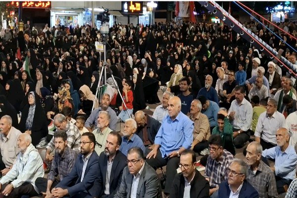 طنین «الله‌اکبر» و «هیهات من الذله» در آسمان شاهرود