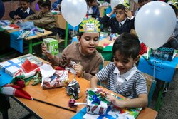 مراسم جشن شکوفه‌ها در سنندج